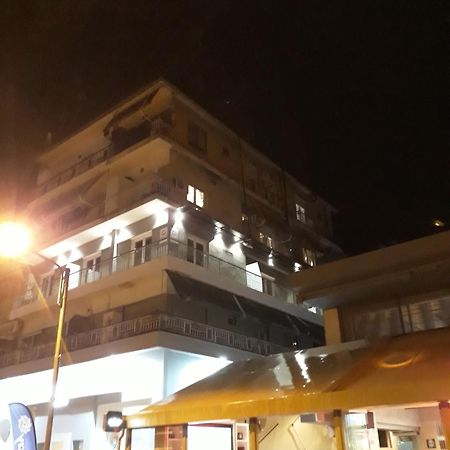 Studiosbank Kab D ดรามา ภายนอก รูปภาพ